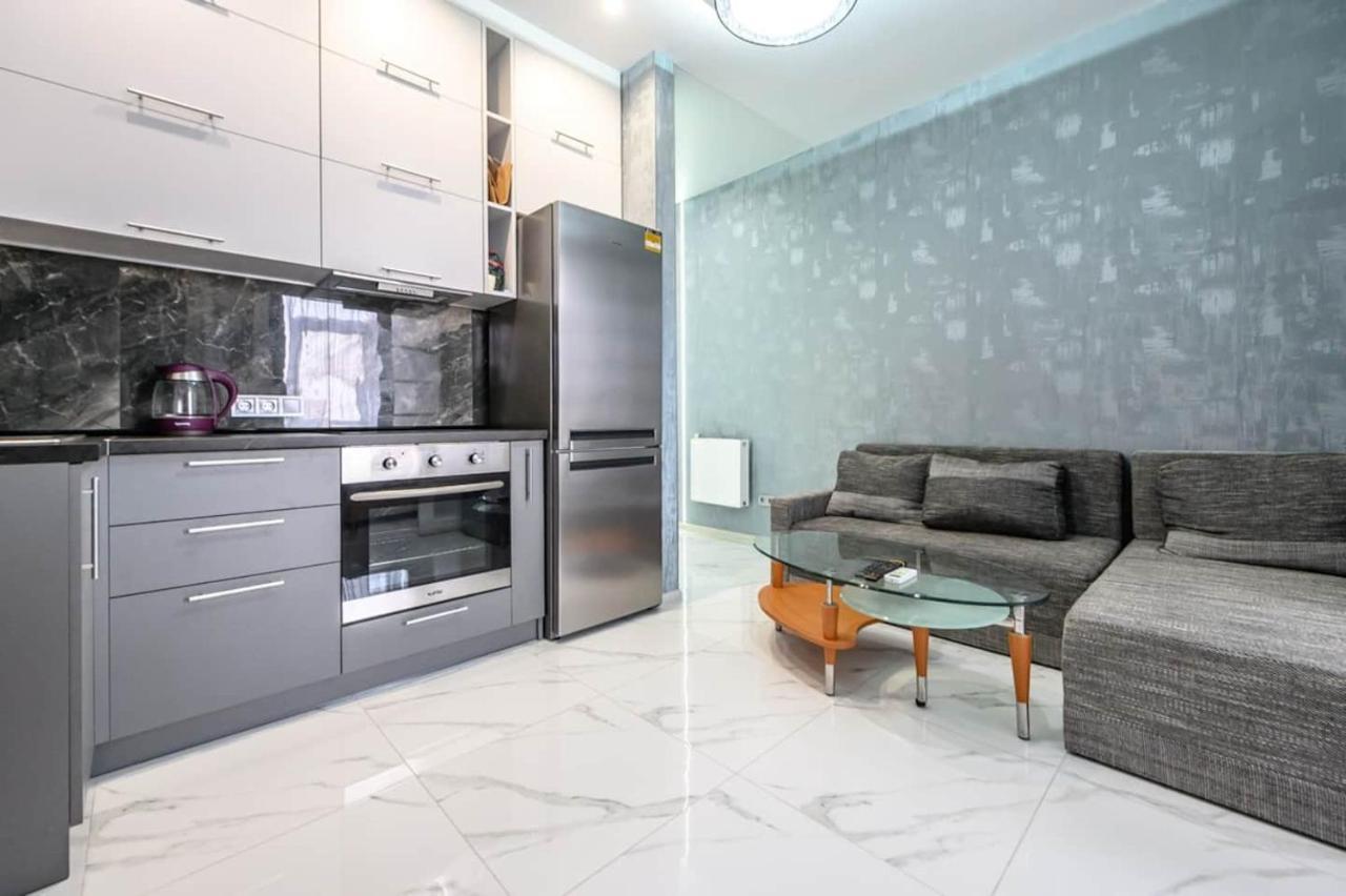 Бесті Апартаменти, 2 Спальні, Вид Моря 0523 Odessa Exterior foto